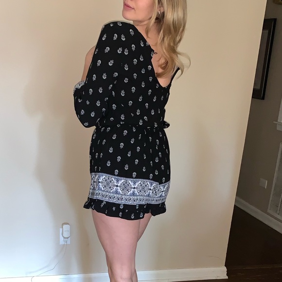 Romper - Picture 3 of 4